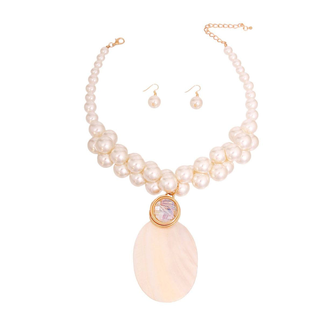 Cream Pearl and Shell Necklace