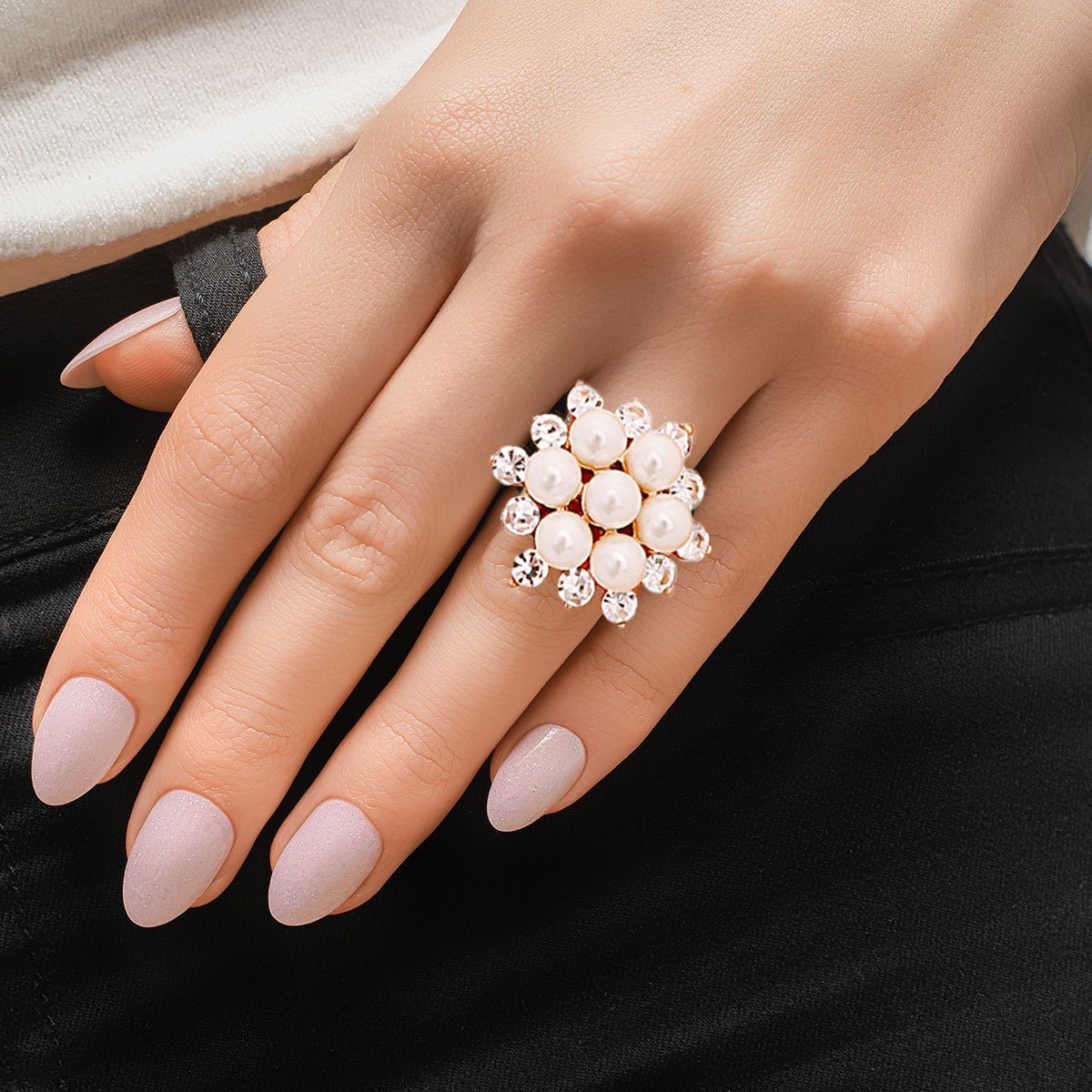 Gold Cluster Pearl Ring