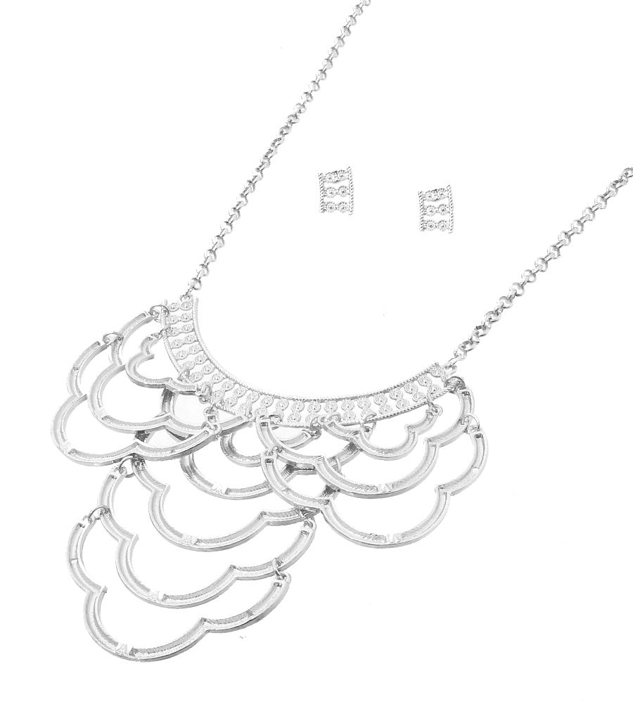 Textured Silver Drop Detail Necklace Set