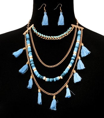 Yarn Tassel Necklace Set